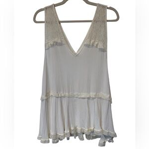 Intimately Free People V-neck White Tiered Tank w/ Cream Lace